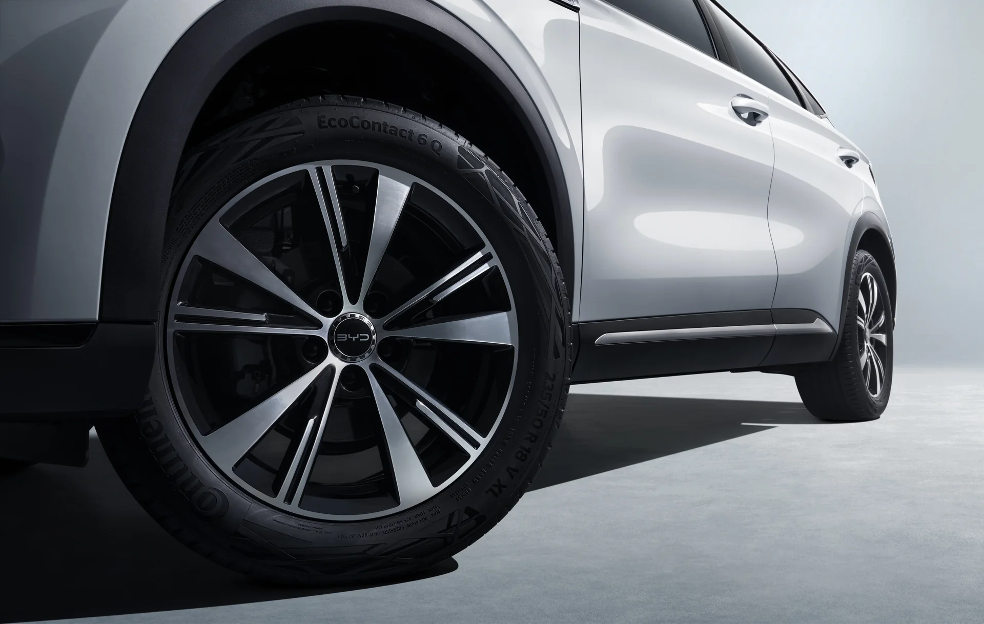 BYD ATTO 3 EVO gallery image 10