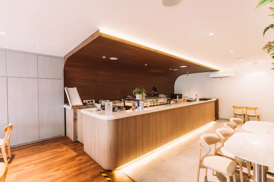 Bright private event floor on Level 2 at 1826 Boat Quay